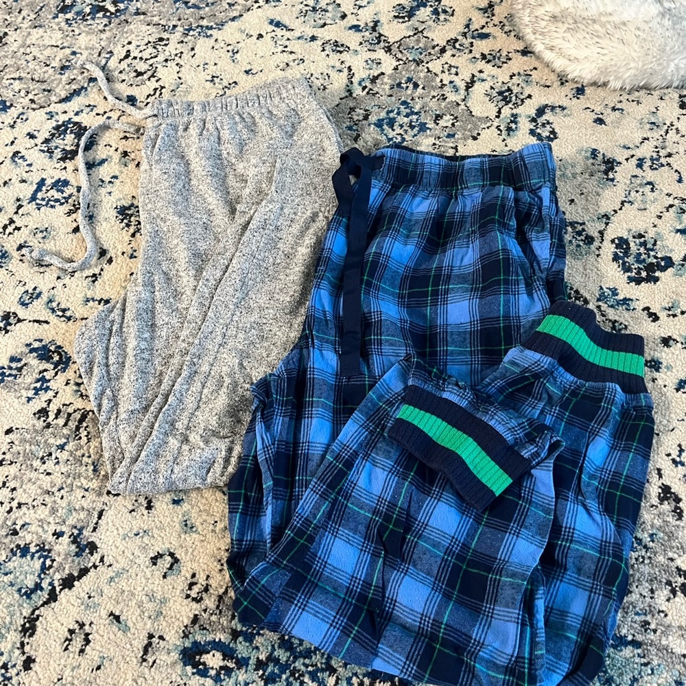 Aerie Heather Gray Knit Lounge Pants